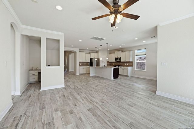 13926 Persimmon, San Antonio, TX 78245