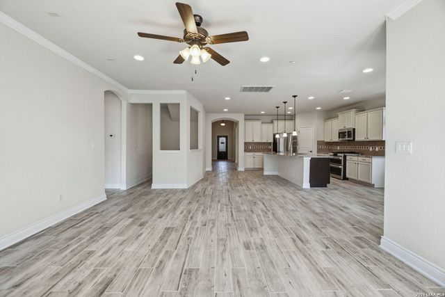 13926 Persimmon, San Antonio, TX 78245