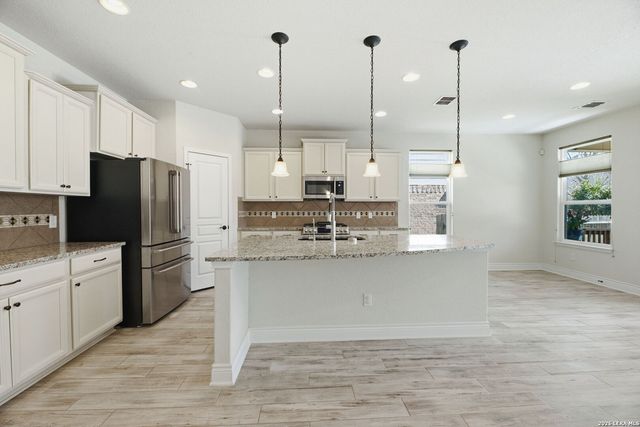 13926 Persimmon, San Antonio, TX 78245