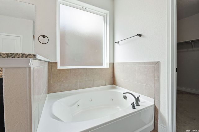 13926 Persimmon, San Antonio, TX 78245