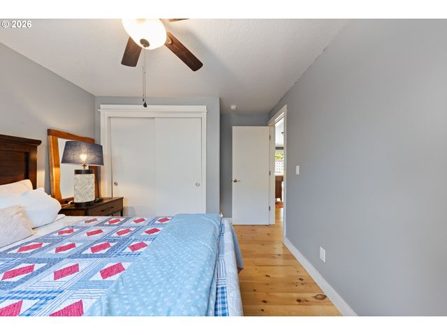 3468 Nw MARINE Ave, Lincoln City, OR 97367