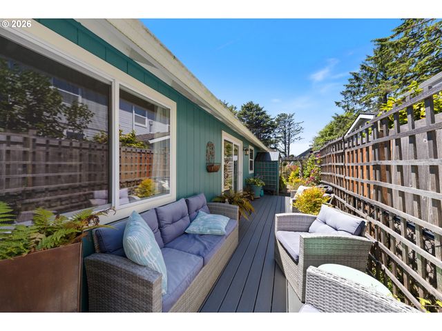 3468 Nw MARINE Ave, Lincoln City, OR 97367