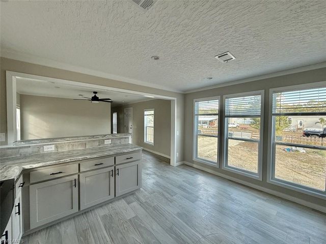 8104 Marx DR, North Fort Myers, FL 33917