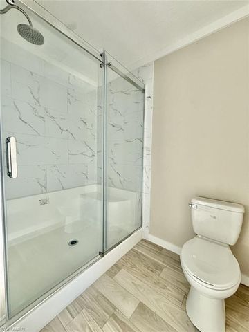 8104 Marx DR, North Fort Myers, FL 33917