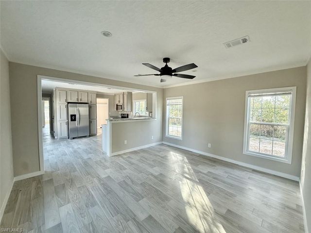 8104 Marx DR, North Fort Myers, FL 33917