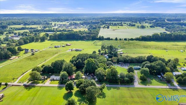 188 Bolden Hughey Road, Hazel Green, AL 35750