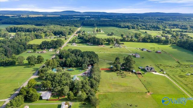188 Bolden Hughey Road, Hazel Green, AL 35750