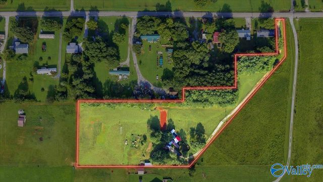 188 Bolden Hughey Road, Hazel Green, AL 35750
