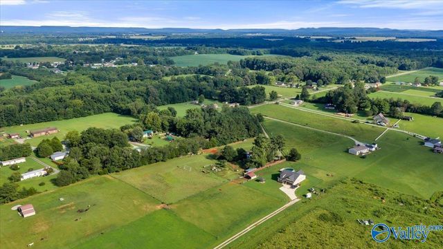 188 Bolden Hughey Road, Hazel Green, AL 35750
