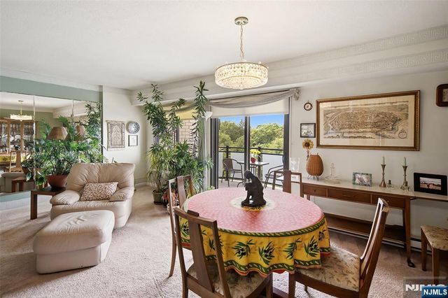 125 Prospect Avenue 8C, Hackensack, NJ 07601