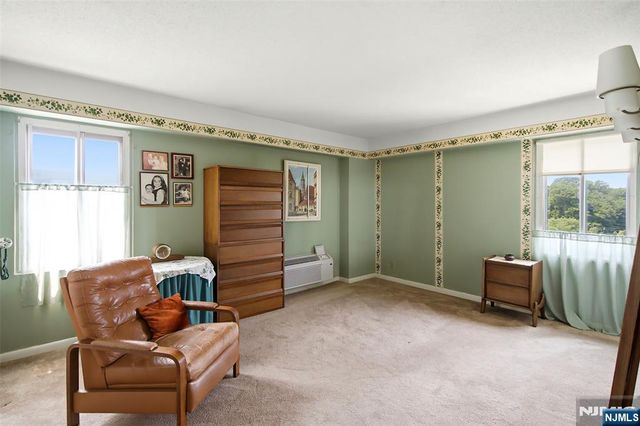 125 Prospect Avenue 8C, Hackensack, NJ 07601
