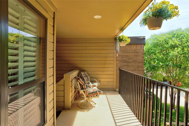 5170 Westgrove Drive 5170, Dallas, TX 75248