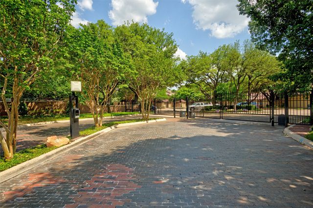 5170 Westgrove Drive 5170, Dallas, TX 75248