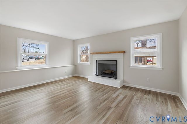 8391 Cardova Cir, Henrico, VA 23227