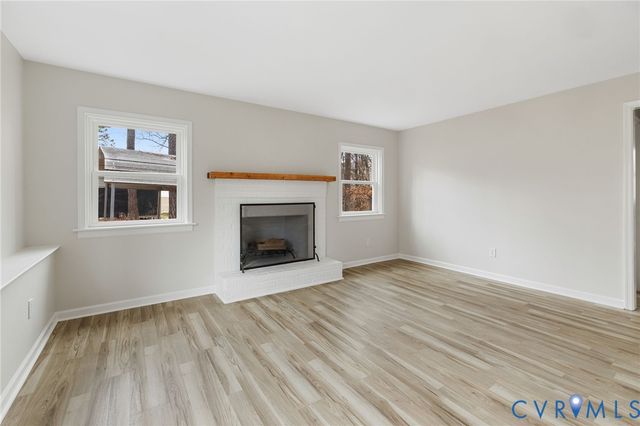 8391 Cardova Cir, Henrico, VA 23227