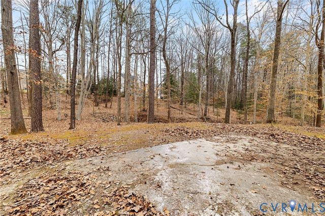 8391 Cardova Cir, Henrico, VA 23227