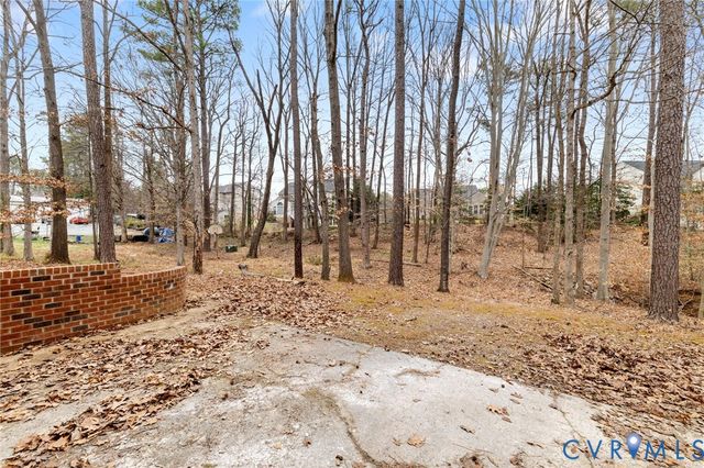 8391 Cardova Cir, Henrico, VA 23227