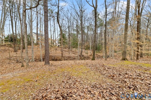 8391 Cardova Cir, Henrico, VA 23227