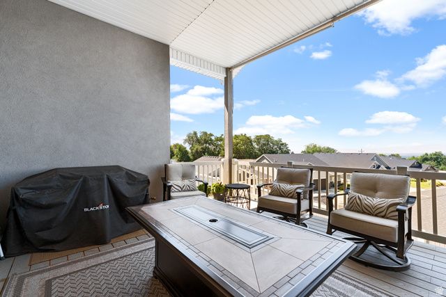 1433 N ORCHARD RIDGE LANE, Kaysville, UT 84037
