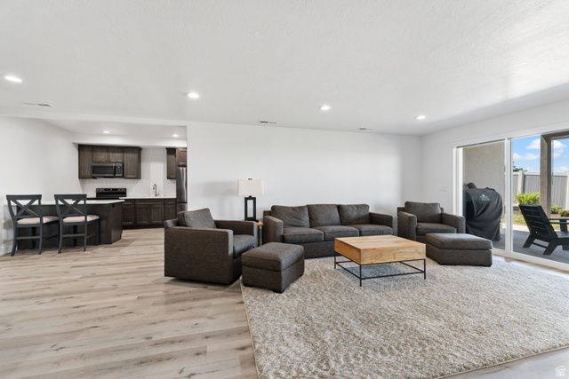 1433 N ORCHARD RIDGE LANE, Kaysville, UT 84037