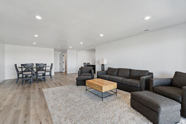 1433 N ORCHARD RIDGE LANE, Kaysville, UT 84037