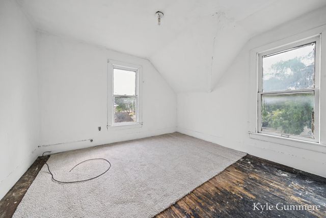 1116 Kalamazoo Avenue SE, Grand Rapids, MI 49507