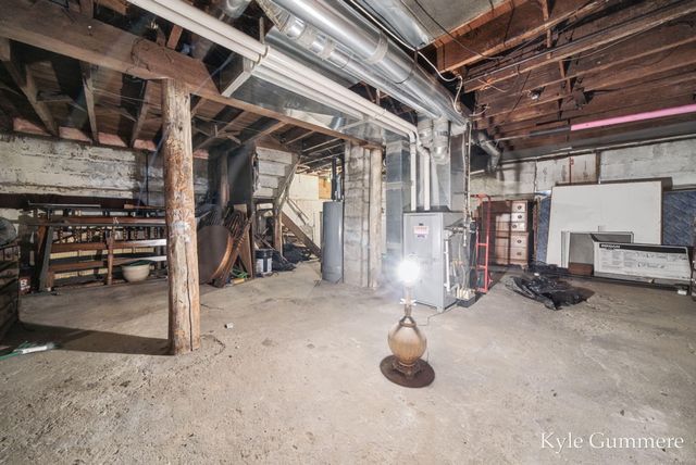 1116 Kalamazoo Avenue SE, Grand Rapids, MI 49507