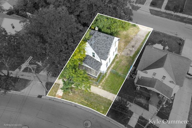 1116 Kalamazoo Avenue SE, Grand Rapids, MI 49507
