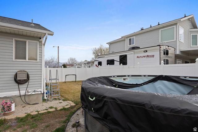 5762 S TROWBRIDGE WAY, Salt Lake City, UT 84118