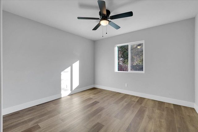 705 Gray Ave, Yuba City, CA 95991