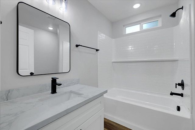 705 Gray Ave, Yuba City, CA 95991