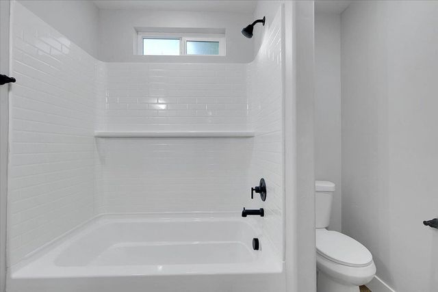 705 Gray Ave, Yuba City, CA 95991