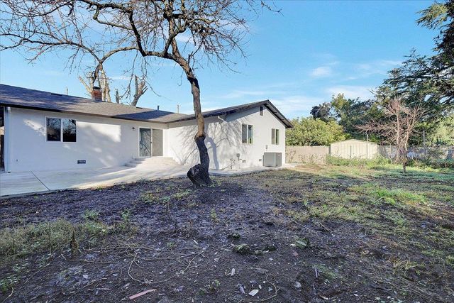 705 Gray Ave, Yuba City, CA 95991