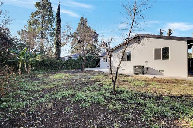 705 Gray Ave, Yuba City, CA 95991