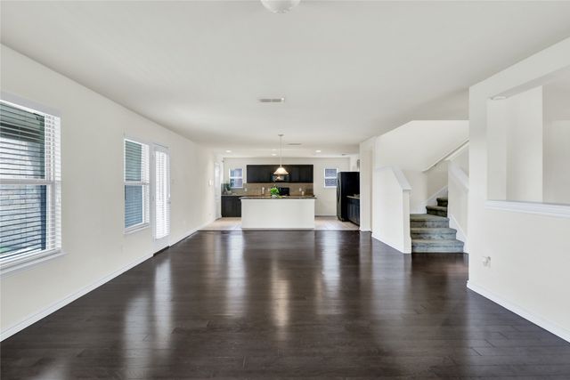 728 Snapdragon Lane, Desoto, TX 75115