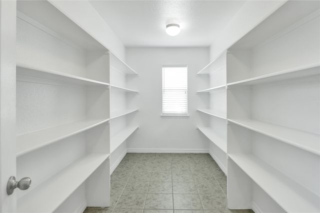 728 Snapdragon Lane, Desoto, TX 75115