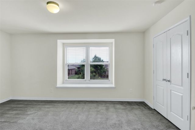 728 Snapdragon Lane, Desoto, TX 75115