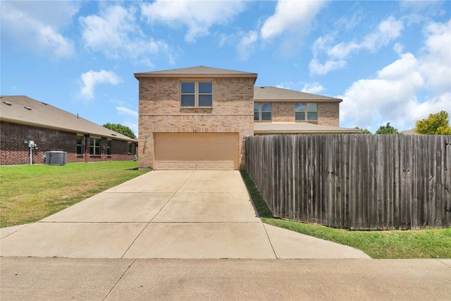 728 Snapdragon Lane, Desoto, TX 75115