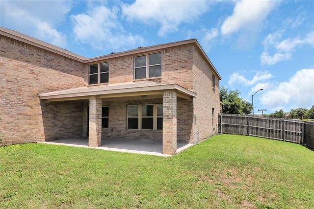 728 Snapdragon Lane, Desoto, TX 75115