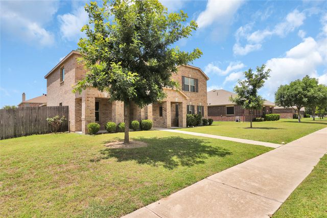 728 Snapdragon Lane, Desoto, TX 75115