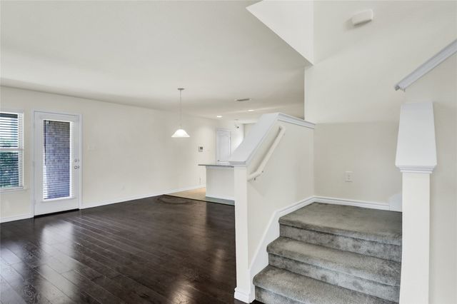 728 Snapdragon Lane, Desoto, TX 75115