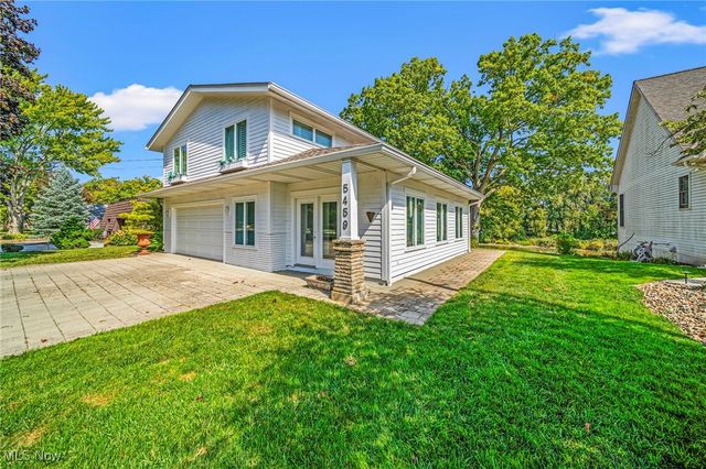 5459 Coronada Drive, Mentor, OH 44060