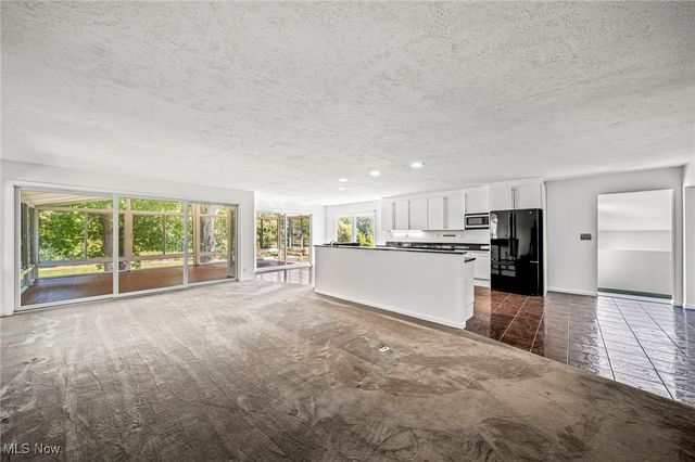 5459 Coronada Drive, Mentor, OH 44060