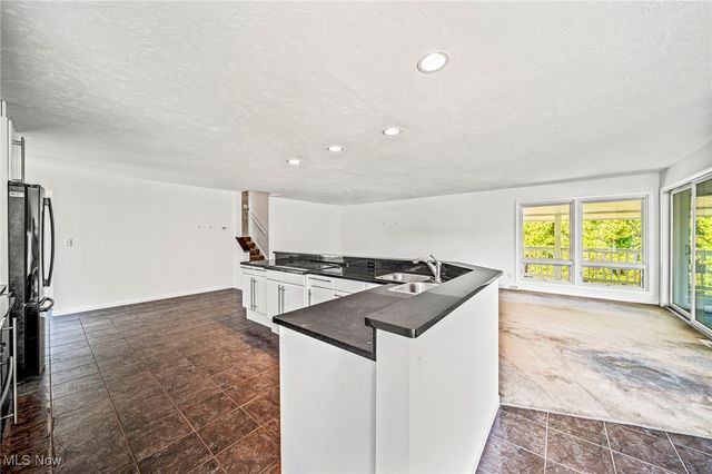 5459 Coronada Drive, Mentor, OH 44060