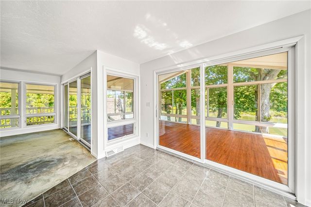 5459 Coronada Drive, Mentor, OH 44060