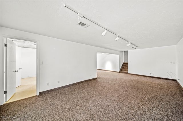 5459 Coronada Drive, Mentor, OH 44060