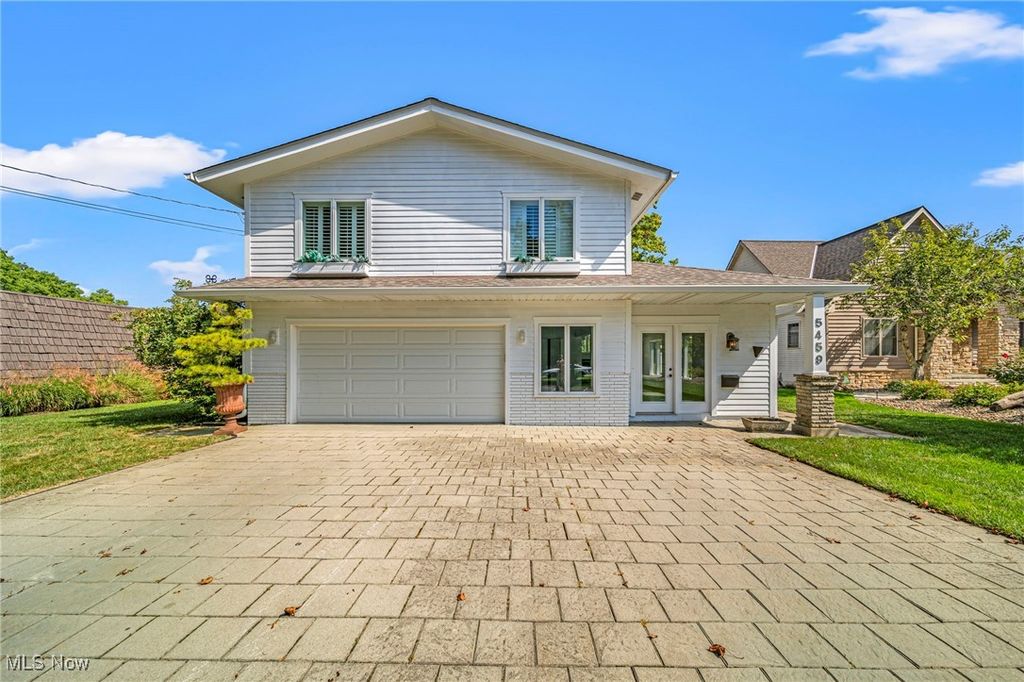 5459 Coronada Drive, Mentor, OH 44060