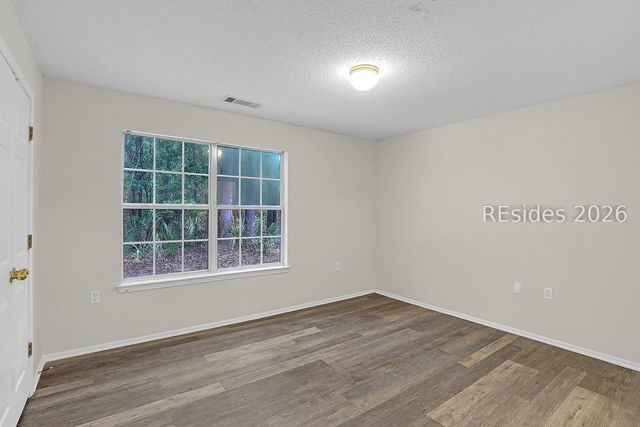50 Pebble Beach Cv Apt D115, Bluffton, SC 29910