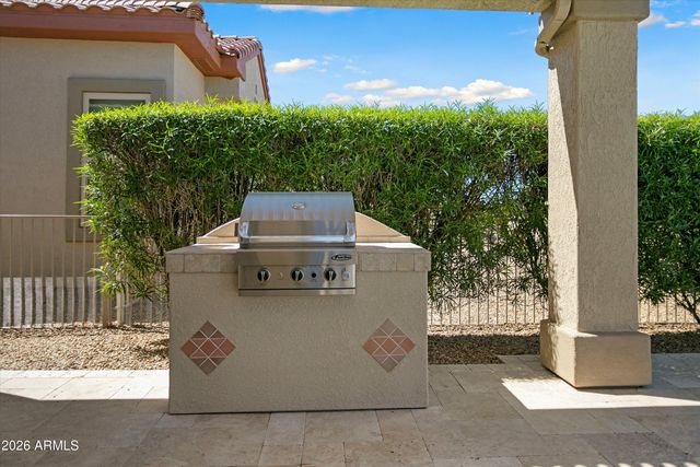 15926 W SUPERSTITION Way, Surprise, AZ 85374