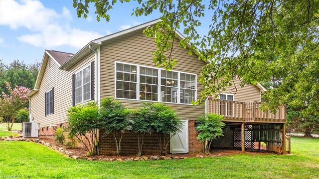 1180 Oak Level Church Road, Stokesdale, NC 27357
